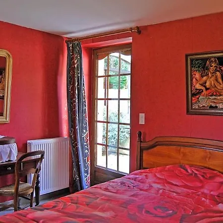 Sleeps 10 Pool Villa Thenon