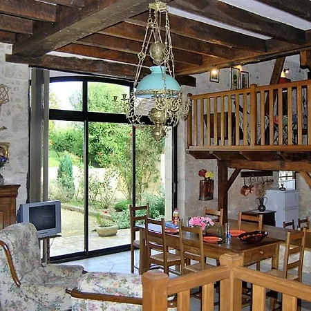 Sleeps 10 Pool Villa *